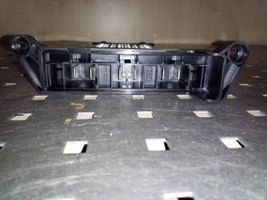 Audi A6 S6 C6 4F Elektrinis salono pečiuko radiatorius 4F0819011