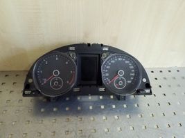 Volkswagen PASSAT CC Compteur de vitesse tableau de bord 3C8920970E