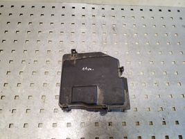 Honda CR-V Fuse box cover 