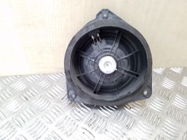 Toyota RAV 4 (XA20) Enceinte de porte arrière 8616042110