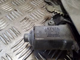 Toyota RAV 4 (XA20) Elektryczny podnośnik szyby drzwi tylnych 8572032150