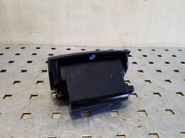 Audi A3 S3 A3 Sportback 8P Posacenere (anteriore) 8P0857961