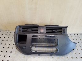 KIA Rio Radijos/ navigacijos apdaila 847411W900