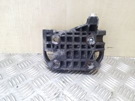 Volkswagen Touareg I Supporto del generatore/alternatore 059903143P