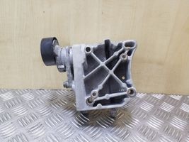 Citroen C4 I Support de générateur / alternateur 9637349380