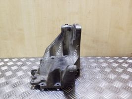 Opel Vectra C Fuel pump bracket 