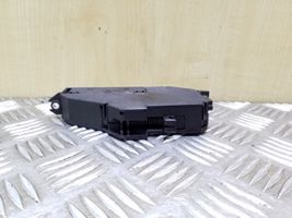 BMW X5 E70 Serratura vano portaoggetti 7161766