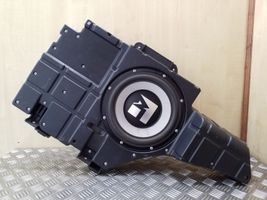 Mitsubishi Pajero Subwoofer-bassokaiutin 8720A031