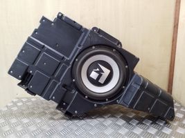 Mitsubishi Pajero Subwoofer-bassokaiutin 8720A031