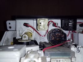 Mazda Premacy Unidad de control climatización CB08A