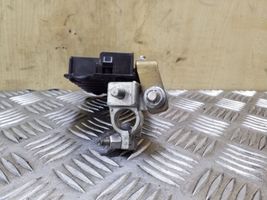 Volkswagen Crafter Ramka / Moduł bezpieczników A0045450201
