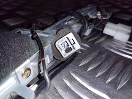 Subaru Legacy Amplificateur d'antenne EF10851