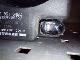 Volkswagen Touareg II Alarm system siren 1K0951605C