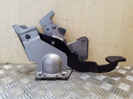 Opel Antara Brake pedal 