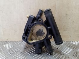 Volvo S40, V40 Thermostat/thermostat housing 8200065390