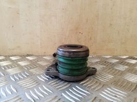 Volvo S40, V40 Pomocniczy cylinder łożyska wciskowego sprzęgła 8667661