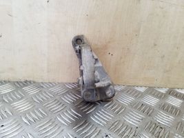 Nissan Almera N16 Staffa del cuscinetto di supporto dell’albero di trasmissione 187335