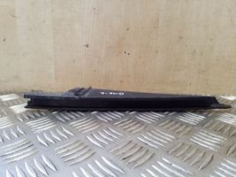 KIA Soul Takaoven tuulilasin kisko 838302K000