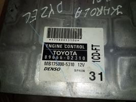 Toyota Corolla E120 E130 Centralina/modulo del motore 8966602310