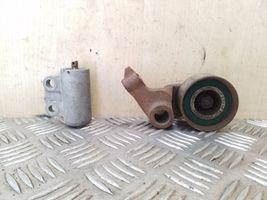 Toyota Corolla E120 E130 Napinacz paska alternatora 