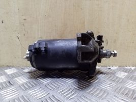 Volvo S70  V70  V70 XC Support de montage de filtre à carburant 074127445A