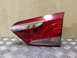 Hyundai i40 Lampy tylnej klapy bagażnika 924043Z001