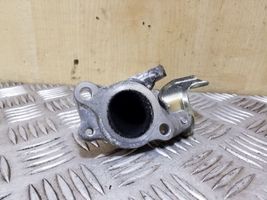 Toyota Auris E180 Tuyau de raccordement solide EGR 