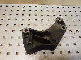 Opel Corsa D Supporto di montaggio scatola del cambio 13185906