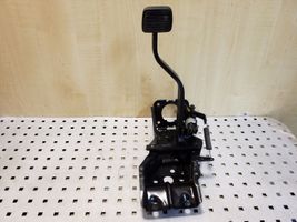 Opel Frontera B Brake pedal 