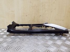 Hyundai i40 Ātrumu pārslēgšanas sviras dekoratīvā apdare (plastmasas) 846513Z000