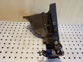 Opel Zafira C Fuel pump bracket 55574721