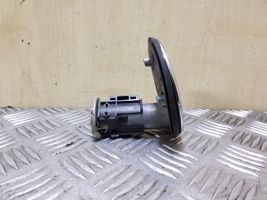 Volkswagen Bora Takaluukun ulkopuolinen lukko 1J5827469J