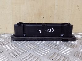 Honda Accord Évent de pression de quart de panneau 75450SDET00050