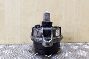 6785601 BMW 5 F10 F11 Engine mount bracket, 33.00 € | RRR