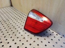 KIA Rio Lampy tylnej klapy bagażnika 924031W2