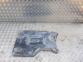 Lexus CT 200H Front underbody cover/under tray 5816676010