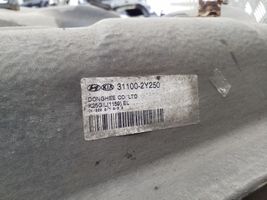 KIA Sportage Fuel tank 311002Y250