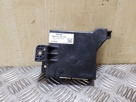 Toyota Verso Air conditioning/heating control unit 886500F100