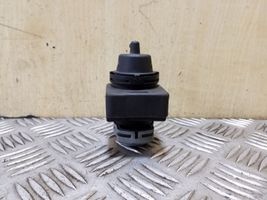 Nissan Qashqai+2 Turboahtimen magneettiventtiili 8200575400