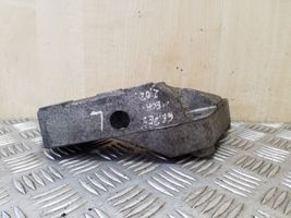 Volkswagen PASSAT CC Soporte de montaje de la caja de cambios 1K0199117AC