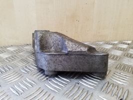 Volkswagen PASSAT CC Soporte de montaje de la caja de cambios 1K0199117AC