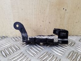 Volvo V40 Cross country Staffa di montaggio della batteria 31301936