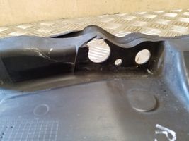 BMW X5 E53 Wlot / Kanał powietrza intercoolera 51718264182