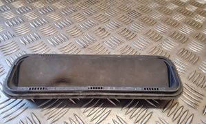 Hyundai i40 Quarter panel pressure vent 