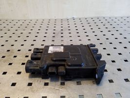 Renault Megane III Module de contrôle de batterie 243800011R