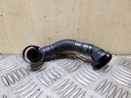 Volkswagen Scirocco Sfiato/tubo di sfiato/tubo flessibile 03L103493