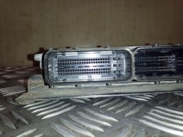 Volkswagen Tiguan Sterownik / Moduł ECU 03L906022HM