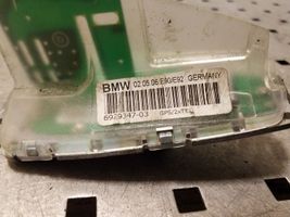 BMW 3 E90 E91 GPS-pystyantenni 692934703