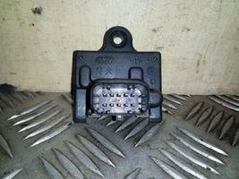 Mitsubishi Outlander Interjero komforto antena 1860AB003