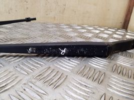 Opel Frontera B Front wiper blade arm 